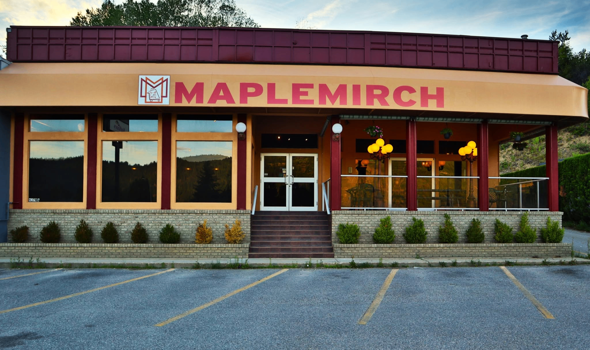 Inside MapleMirch